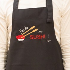 Tablier Brodé Sushi