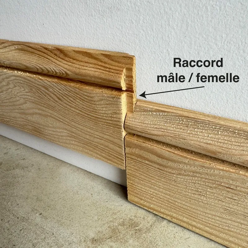 Bois mouluré en pin massif - Longueur 200 cm