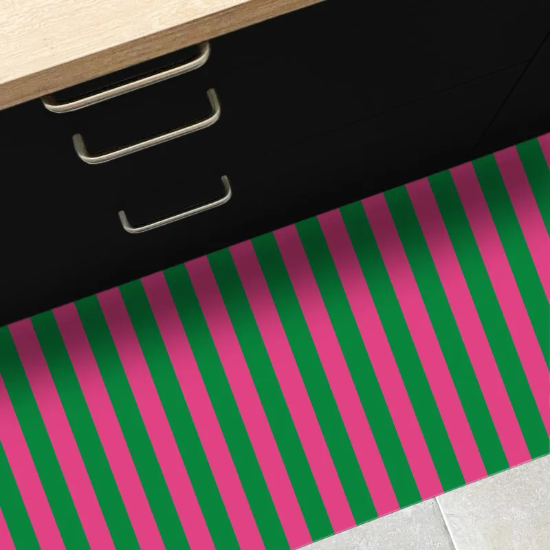 Tapis vinyle ROSA VERDE à rayures Vert et Rose fuchsia - 99 Déco