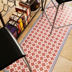 Carreau de ciment rouge