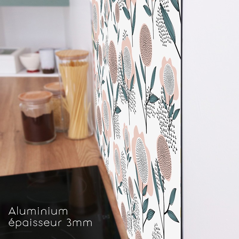 Une finition mate et un profil discret pour cette crédence aluminium Une finition mate et un profil discret pour cette crédence aluminium